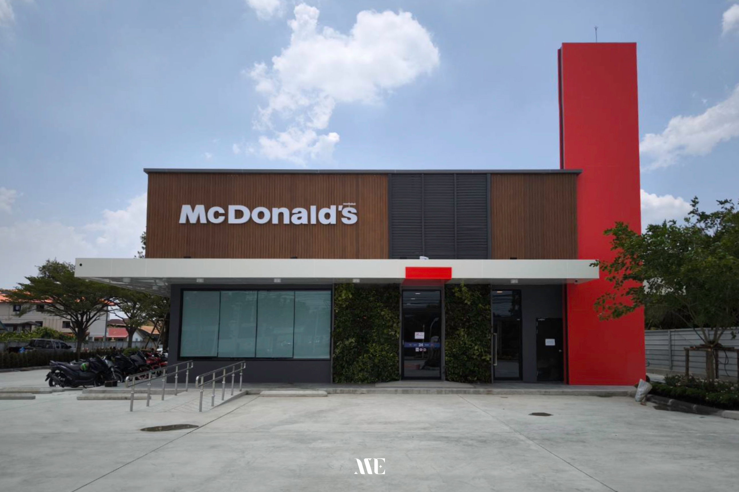 McDonald’s สาขา เลียบคลองสอง (ซาฟารีเวิลด์)